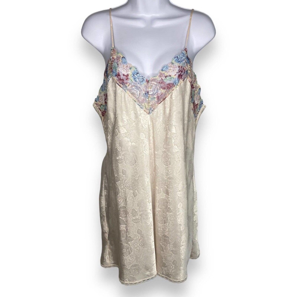 VTG Wendy Ann Womens Floral Satin Nightie Chemise Size Medium Champagne Lace